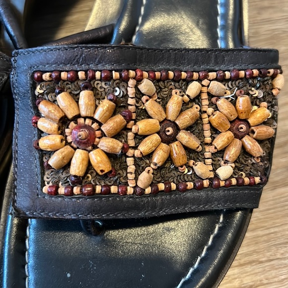 Platform Sandals - Picture 3 of 5